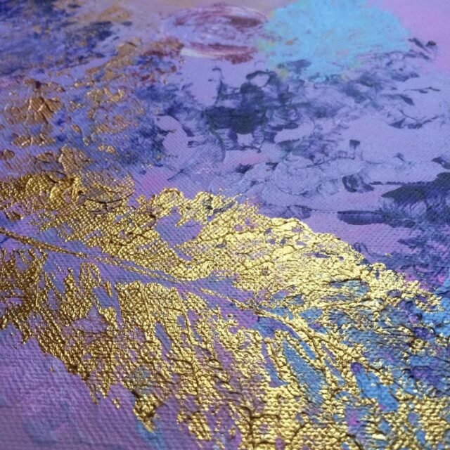 Golden details! Organic work of Angel. 

Our online gallery:
jimandangel.com

#jimandangel #artcollector #gold #natureart #popart